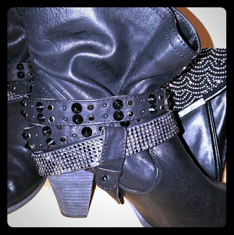 Diamond studded boot w/ matching clutch purse